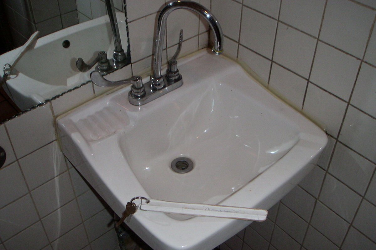 Adapter sa salle de bain pour une personne âgée : le guide