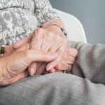 Emprunter après 80 ans : le crédit est-il encore possible ?