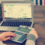 Abattement fiscal retraite 2026 : plafonds et exemples chiffrés