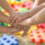 Activités bénévoles à la retraite : trouver sa mission et s'épanouir